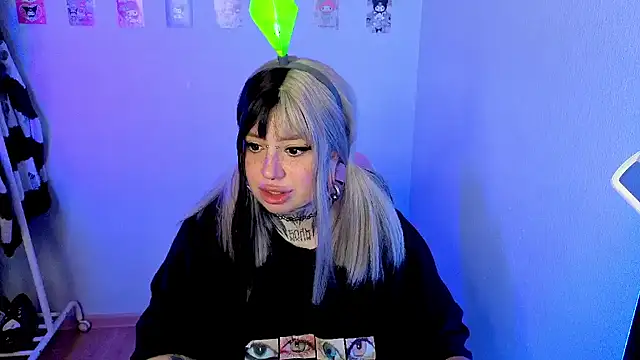 Chiibis online show from 07/19/26, 10:52