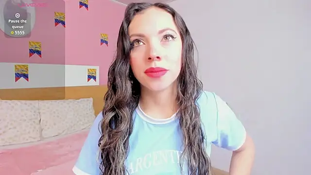 Snapshot of AshleyBenoitt chatting on 07/11/26, 01:14 AshleyBenoitt online show from 07/11/26, 01:14