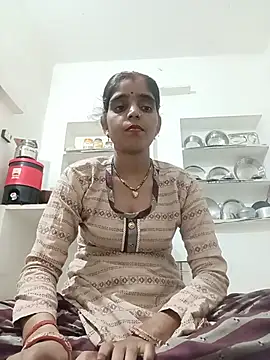 Snapshot of Rinjalji chatting on 07/08/26, 04:22 Rinjalji online show from 07/08/26, 04:22