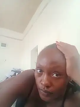 Snapshot of Sexxy_Caren chatting on 06/09/26, 12:17 Sexxy Caren online show from 06/09/26, 12:17