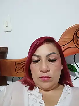 Snapshot of Agata_Traviesa chatting on 06/30/26, 10:49 Agata Traviesa online show from 06/30/26, 10:49