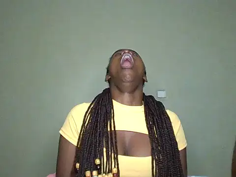 Prettygodess1 online show from 07/07/26, 07:23
