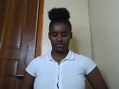 Prettygodess1 online show from 07/13/26, 09:28
