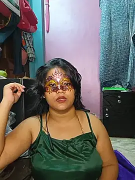 horny couple789 online show from 06/22/26, 06:49