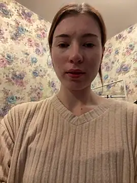 Snapshot of AlisaRussel chatting on 07/17/26, 10:11 AlisaRussel online show from 07/17/26, 10:11