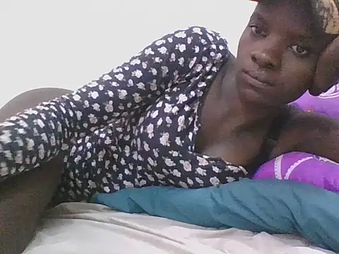 ebonypetite2 online show from 07/10/26, 04:39