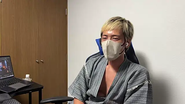 Snapshot of shu_iori chatting on 07/30/26, 02:27 shu iori online show from 07/30/26, 02:27