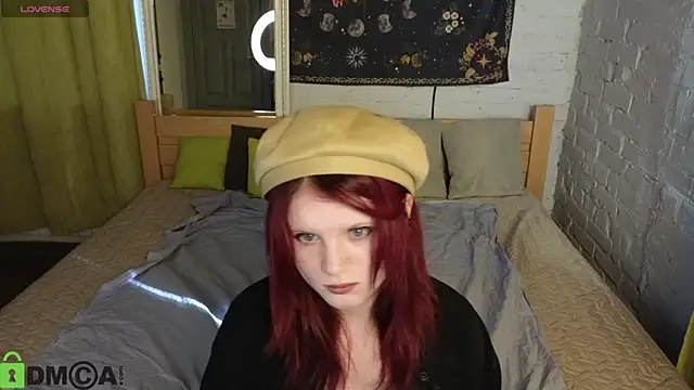 Snapshot of Fox__Cute chatting on 08/04/26, 01:09 Fox Cute online show from 08/04/26, 01:09