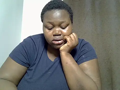 Snapshot of Tashazbabe chatting on 07/12/26, 07:43 Tashazbabe online show from 07/12/26, 07:43