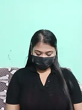 Snapshot of Sweathatamil chatting on 06/10/26, 05:01 Sweathatamil online show from 06/10/26, 05:01