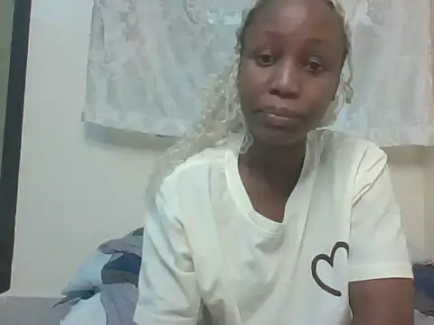 Snapshot of Sweet-cherrry chatting on 06/29/26, 10:15 Sweet-cherrry online show from 06/29/26, 10:15