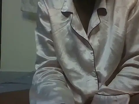 Snapshot of Sweet-cherrry chatting on 07/01/26, 02:24 Sweet-cherrry online show from 07/01/26, 02:24