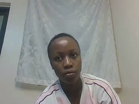 Snapshot of Sweet-cherrry chatting on 07/04/26, 09:26 Sweet-cherrry online show from 07/04/26, 09:26