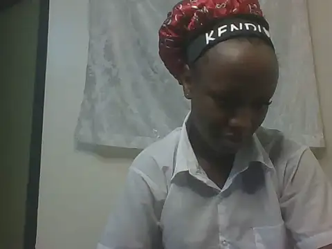 Snapshot of Sweet-cherrry chatting on 07/14/26, 09:03 Sweet-cherrry online show from 07/14/26, 09:03