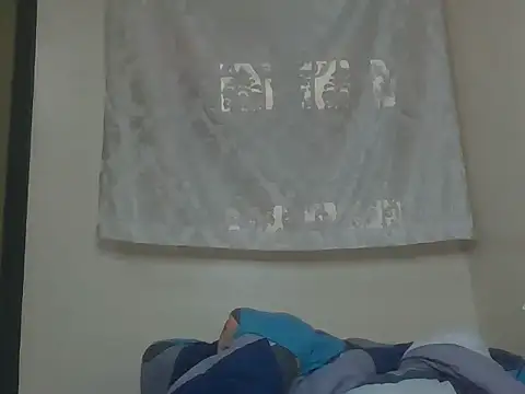 Snapshot of Sweet-cherrry chatting on 07/18/26, 10:08 Sweet-cherrry online show from 07/18/26, 10:08