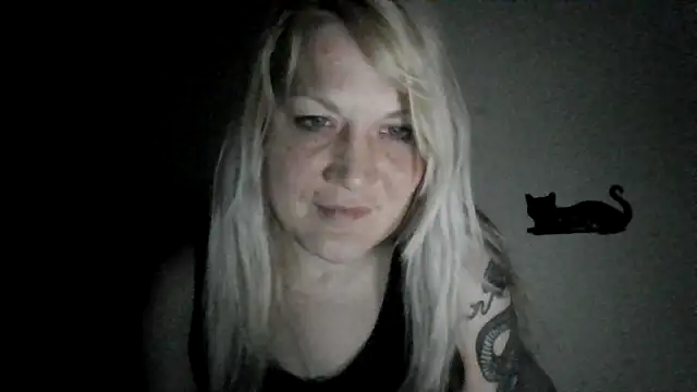 Snapshot of WorryingFaille chatting on 06/17/26, 02:36 WorryingFaille online show from 06/17/26, 02:36