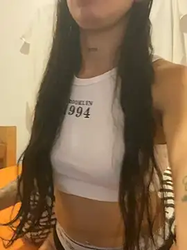 miimii lovee online show from 07/07/26, 12:24