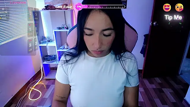 Amber Morgan 1 online show from 06/23/26, 12:36