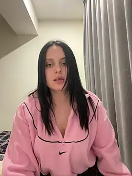 KiraLove777 online show from 06/09/26, 11:27