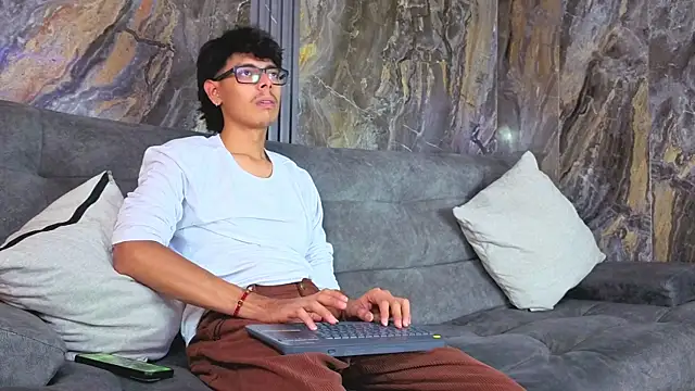 Noha King online show from 07/08/26, 08:13