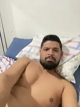 mineirinho3120 online show from 06/13/26, 09:46