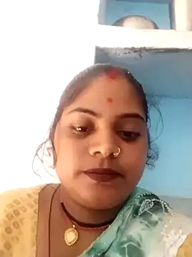 Snapshot of Cut_pihu56 chatting on 06/13/26, 03:48 Cut pihu56 online show from 06/13/26, 03:48