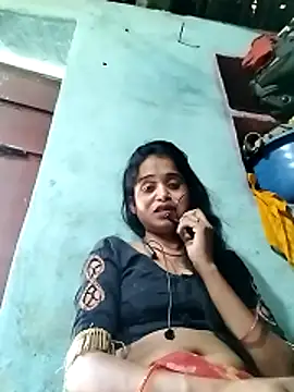 Snapshot of Cut_simran56 chatting on 06/17/26, 05:54 Cut simran56 online show from 06/17/26, 05:54