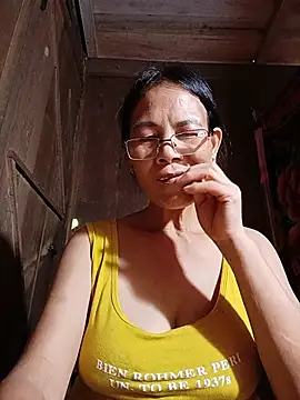 Snapshot of KK_sexyy chatting on 07/05/26, 06:09 KK sexyy online show from 07/05/26, 06:09