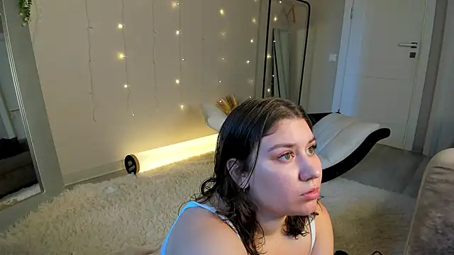 Velvet Kisss online show from 07/30/26, 02:10