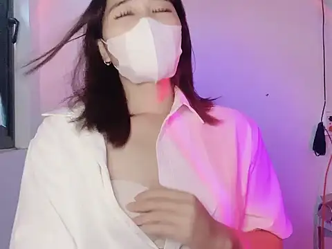 Snapshot of miumiubeauty chatting on 06/17/26, 05:32 miumiubeauty online show from 06/17/26, 05:32