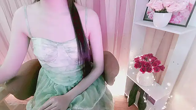  Minzy2k7  online show from 07/08/26, 10:47