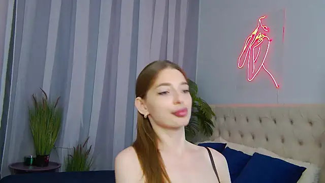 NicolSkye online show from 06/30/26, 05:03
