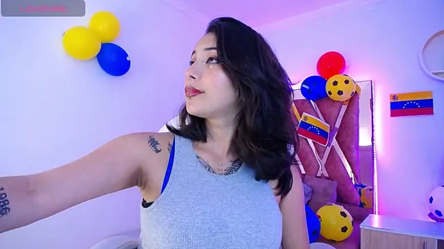 Snapshot of Camiila__1 chatting on 06/23/26, 12:03 Camiila 1 online show from 06/23/26, 12:03