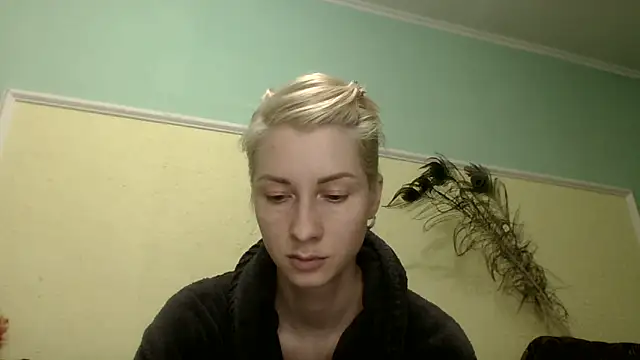 AmberandBlond online show from 06/15/26, 05:37