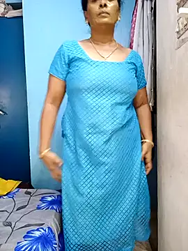 Snapshot of tamil_sarah chatting on 06/27/26, 10:31 tamil sarah online show from 06/27/26, 10:31