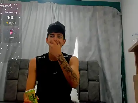 Snapshot of LyanLazarBBC chatting on 07/09/26, 12:31 LyanLazarBBC online show from 07/09/26, 12:31