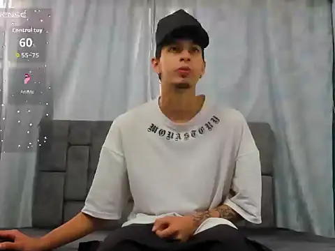 Snapshot of LyanLazarBBC chatting on 07/11/26, 12:08 LyanLazarBBC online show from 07/11/26, 12:08