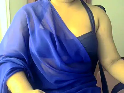 Snapshot of Rani_016 chatting on 06/11/26, 03:54 Rani 016 online show from 06/11/26, 03:54