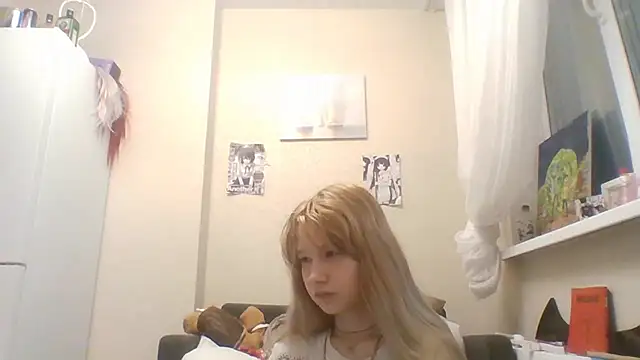Snapshot of DinaKolter chatting on 07/01/26, 05:12 DinaKolter online show from 07/01/26, 05:12