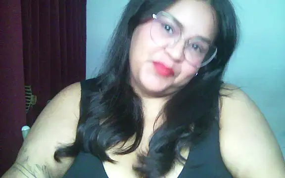 Snapshot of soymelancia chatting on 06/19/26, 10:35 soymelancia online show from 06/19/26, 10:35