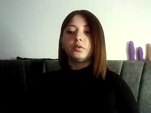 Snapshot of your_queen_cleopatra chatting on 07/22/26, 08:55 your queen cleopatra online show from 07/22/26, 08:55
