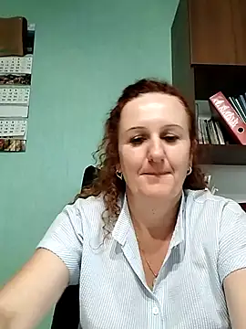 Snapshot of KarinaFlower99 chatting on 07/06/26, 03:58 KarinaFlower99 online show from 07/06/26, 03:58