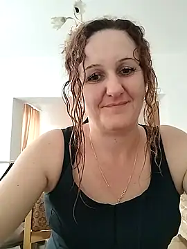 Snapshot of KarinaFlower99 chatting on 07/27/26, 04:58 KarinaFlower99 online show from 07/27/26, 04:58