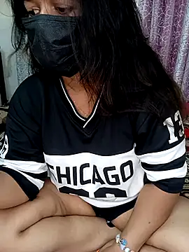 Snapshot of Gauri_Xx chatting on 07/27/26, 03:19 Gauri Xx online show from 07/27/26, 03:19