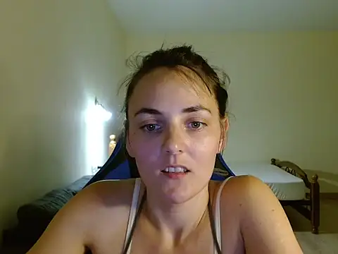 Snapshot of OliviaTheS chatting on 06/30/26, 07:59 OliviaTheS online show from 06/30/26, 07:59