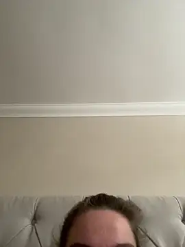 erincheshire online show from 06/15/26, 06:37