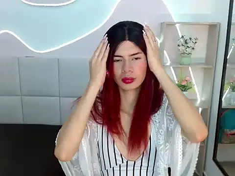 Snapshot of Jazmiin_Rosee chatting on 06/20/26, 12:52 Jazmiin Rosee online show from 06/20/26, 12:52