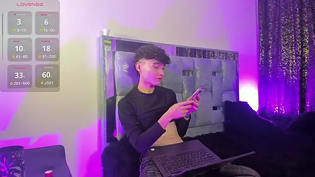 AngelFoxX 77 online show from 08/08/26, 04:25