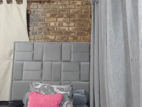 Wifey Amanda online show from 06/17/26, 04:19