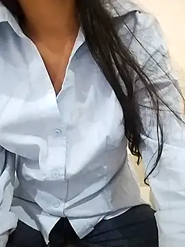 Snapshot of Riya5677 chatting on 07/14/26, 04:06 Riya5677 online show from 07/14/26, 04:06
